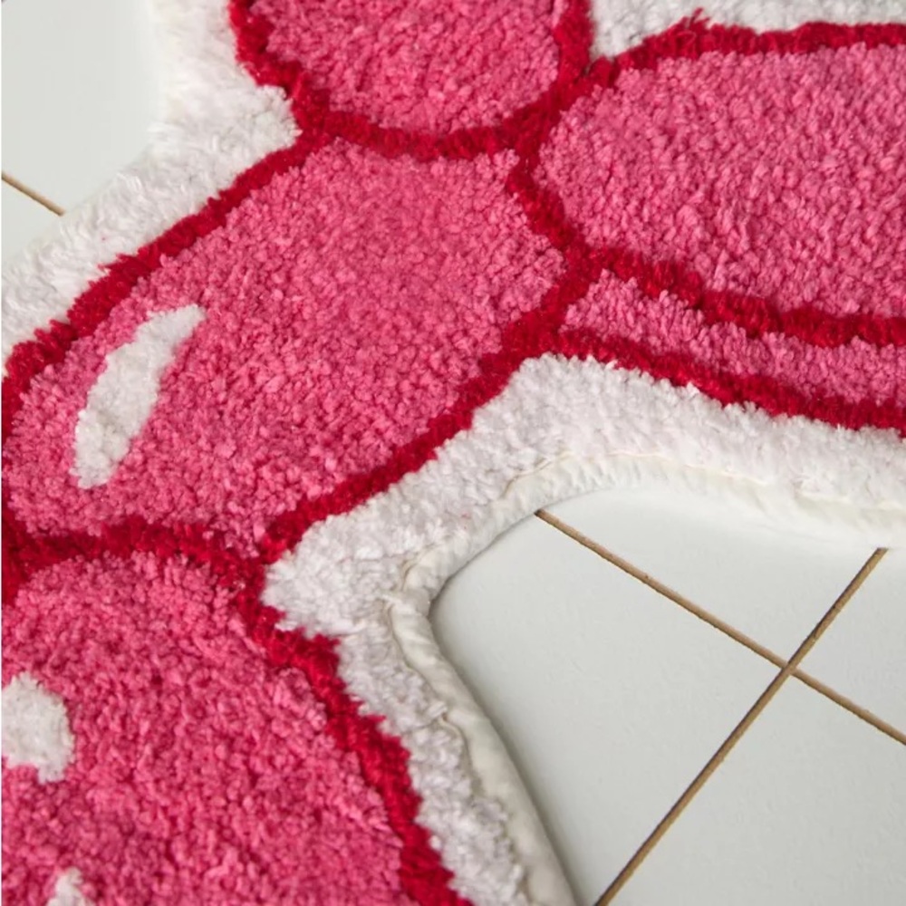‼️SOLD‼️ URBAN OUTFITTERS Balloon Animal Bath Mat - Picture 4 of 5